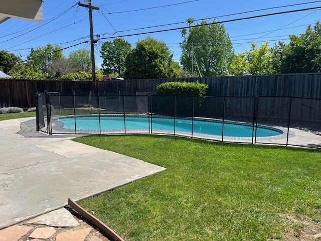 Photo - 1764 Frobisher Way