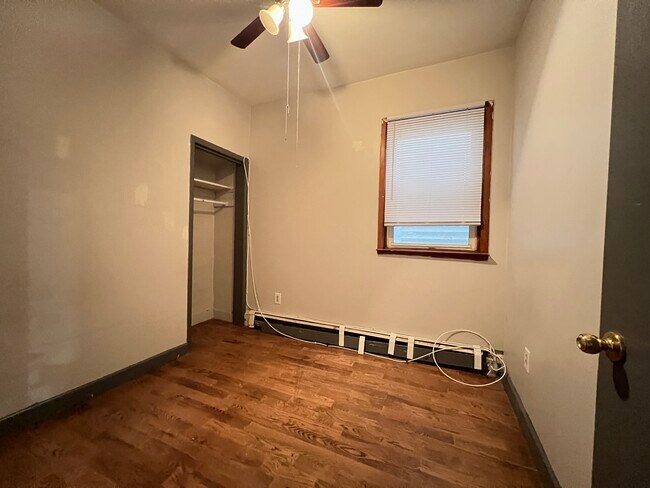 Photo - 38 W 12th St Unit 1