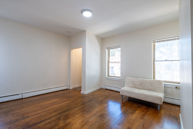 Building Photo - 363 Liberty St Rental