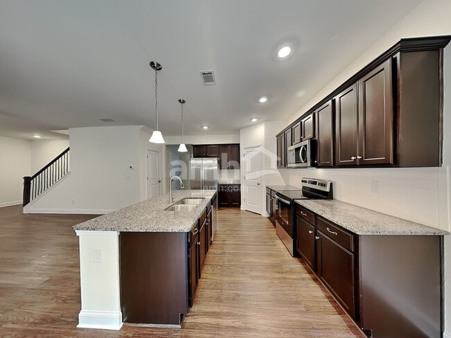 Photo - 5020 Hudson Vly Dr