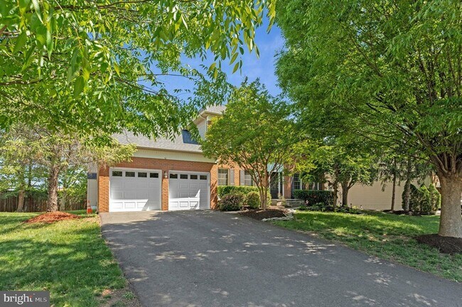 Photo - 43612 Winthrop Ct
