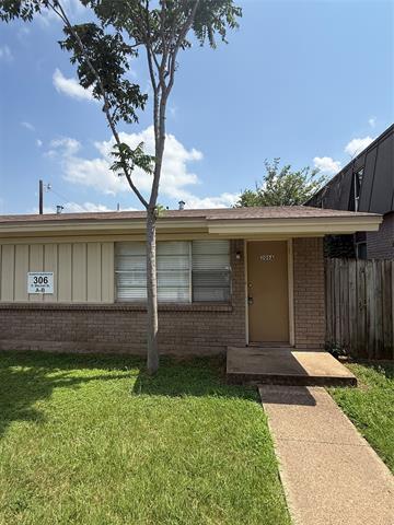 Building Photo - 306 E Mitchell St Unit 306A