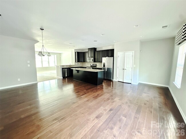 Photo - 1935 Fleetwood Dr