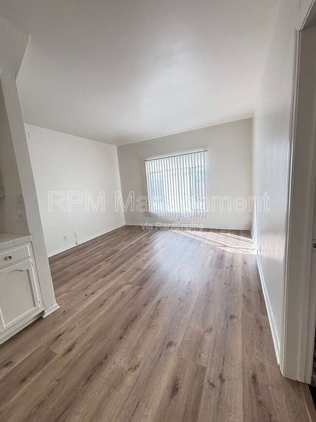 Photo - 611 Normandie Ave Unit 49