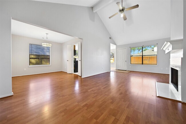 Photo - 17910 Autumn Hills Dr