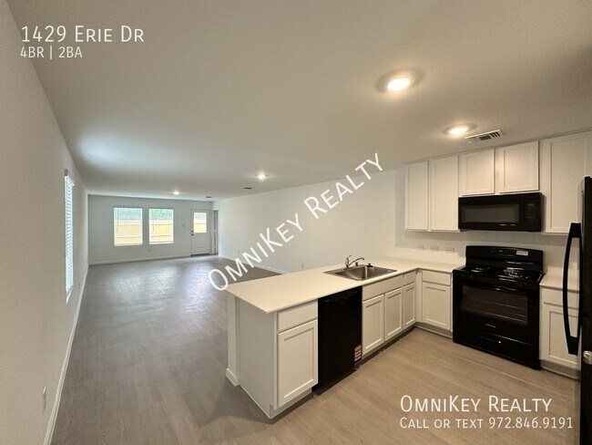 Photo - 1429 Erie Dr