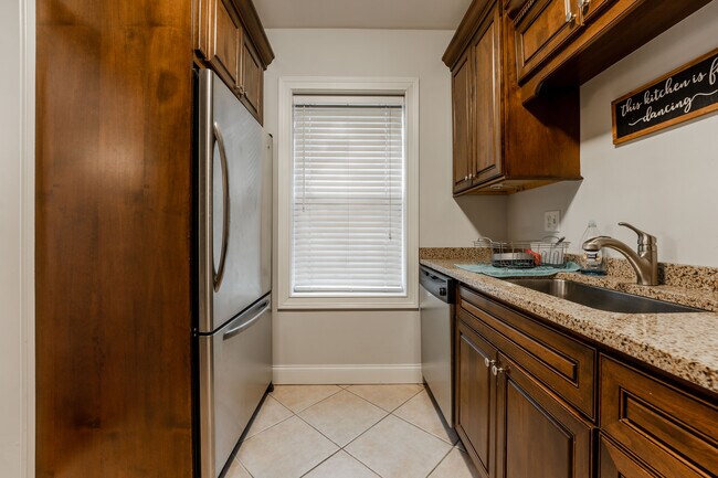 Photo - 4806 N Paulina St Unit 3