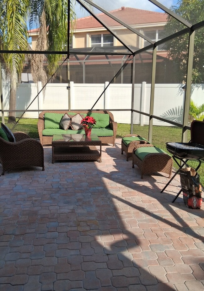 Photo - 2353 SW 181st Terrace