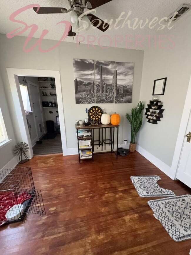 Photo - Large 1 Bedroom Duplex – Just One Block from Campus