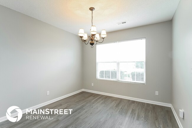 Photo - 1517 Daisy Park Dr