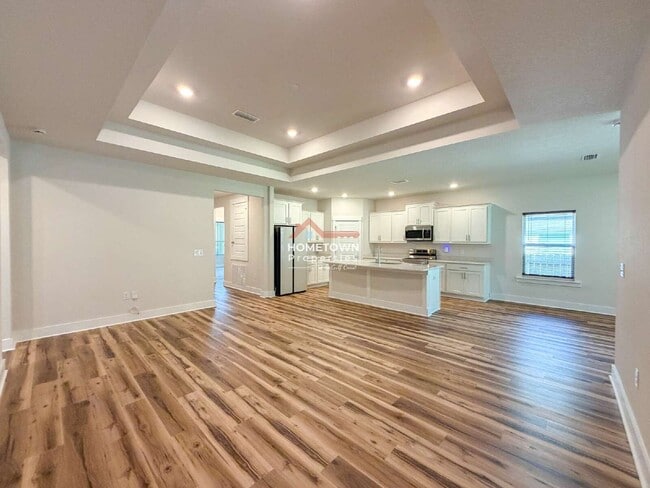 220 Camellia Dr