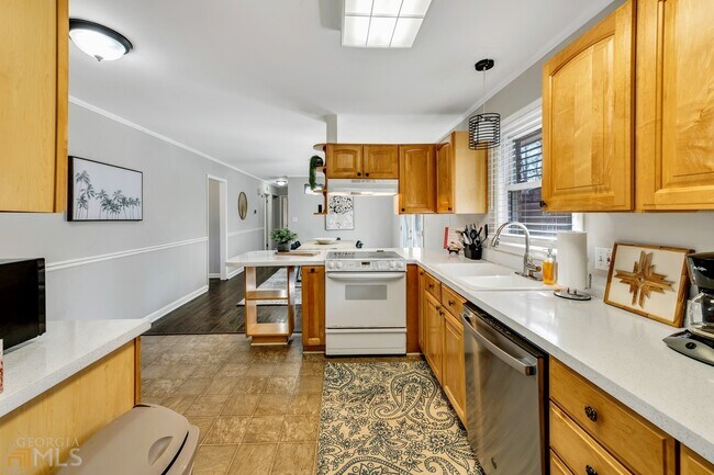 654 Joel Dr