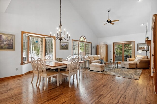 Photo - 3 bedroom, 2.5 bath townhome, close to Whitefish Lake State Park and the Golf Course