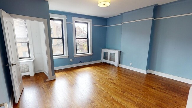 Photo - 6817 Myrtle Ave