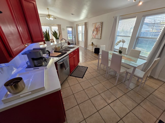 Photo - 2 Cloverdale and Wheatland