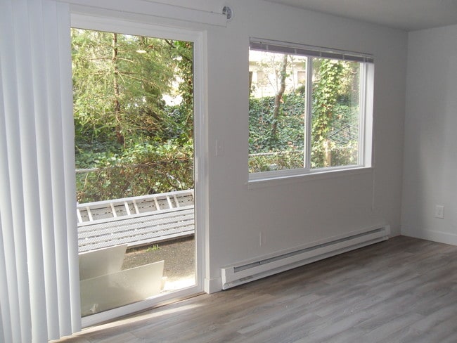 Photo - Gig Harbor Villa Apartments