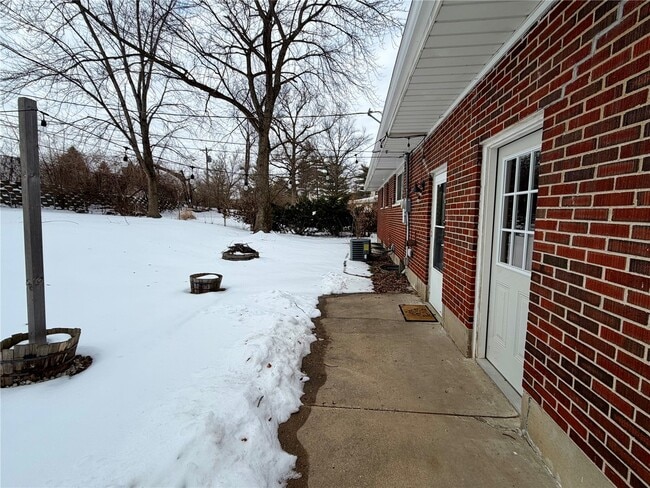 Photo - 317 Thomas Ave