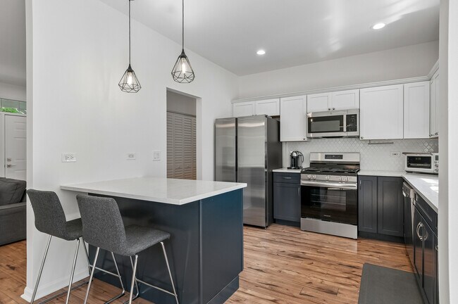 Photo - 1329 Amaranth Dr