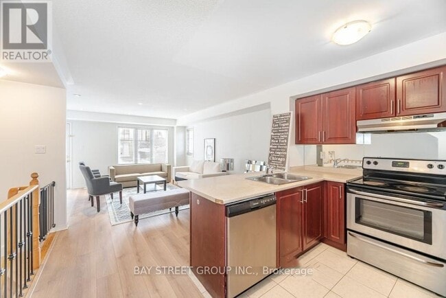 Photo - 3250 Bentley Dr