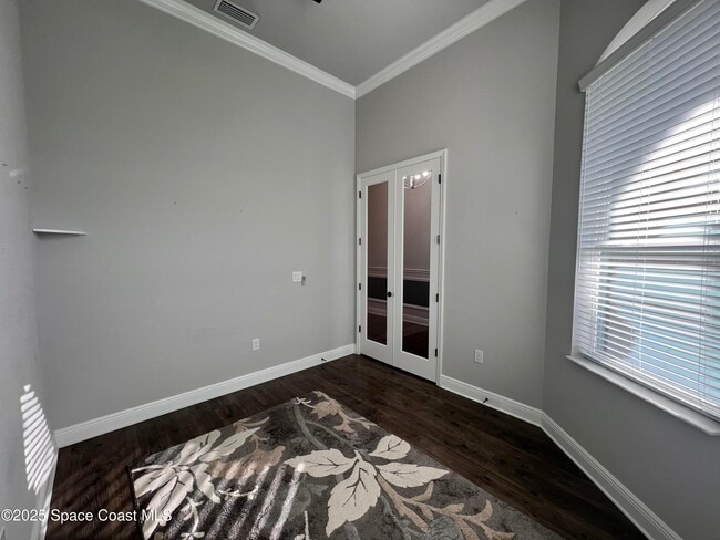 Photo - 3022 Morton Way