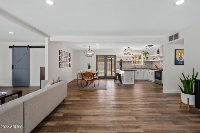 Photo - 8328 E Palm Ln