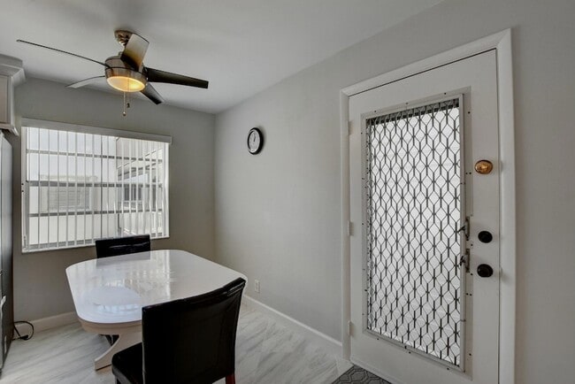 Photo - 988 Normandy Trail Unit 988