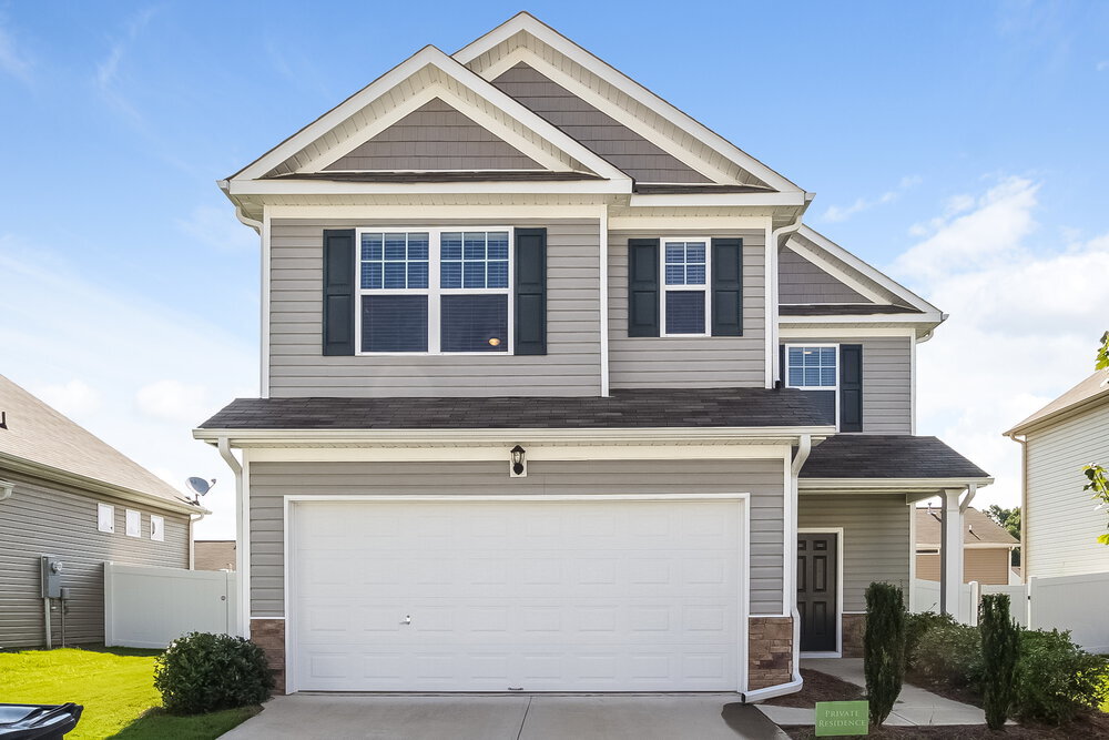 Photo - 65 High Point Way