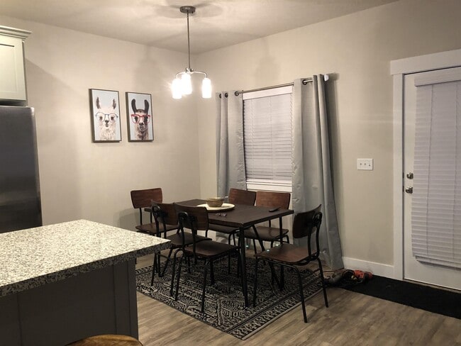 Photo - 703 S 1803 W