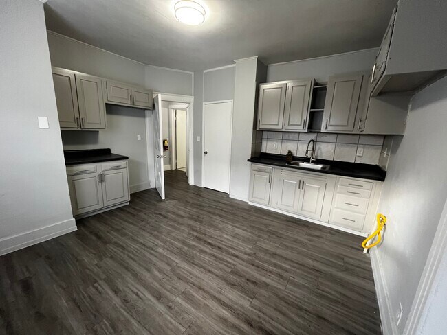 Photo - 2830 9th St Unidad Carriage House