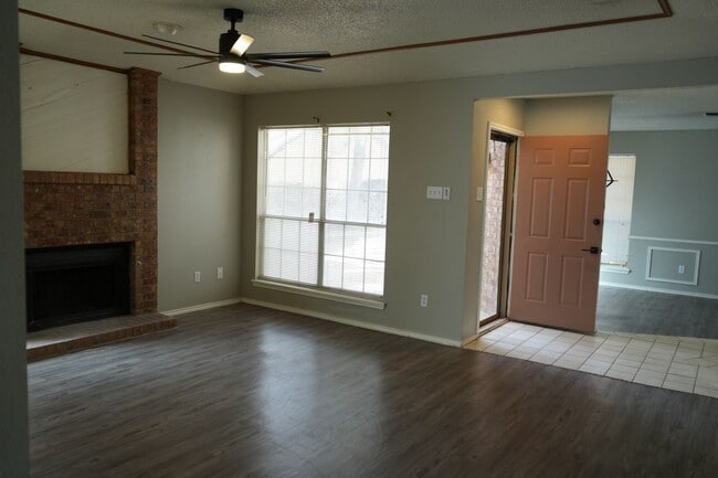 Photo - 3/2/2 or 2 Bedroom with an Office