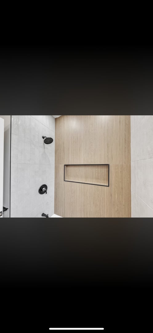 Photo - 2345 W 23rd St