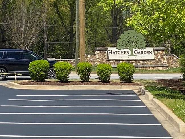 Photo - 819 John B White Sr Blvd