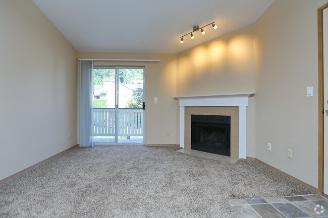 1BR, 1BA – 692 SF - The Colony at Bear Creek