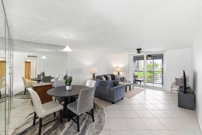 Photo - 1024 SE 5th Ave Unidad 202