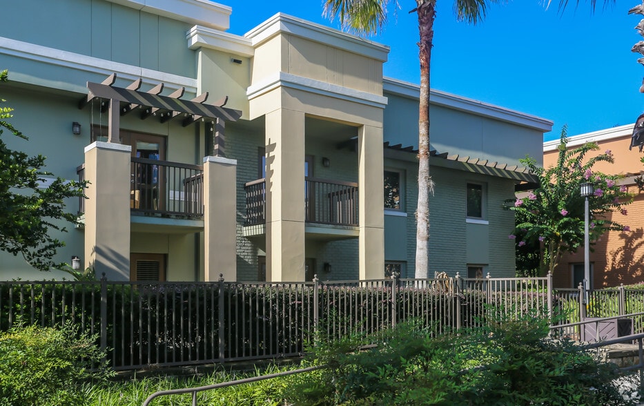 The Q at Maitland Apartments For Rent in Maitland, FL