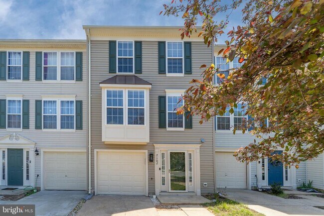 Photo - 7102 Finch Ln