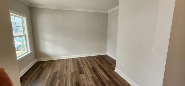 Photo - 4339 Laurel Pond Wy