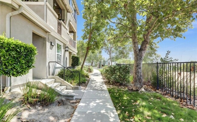 Photo - 1572 Hackberry Pl