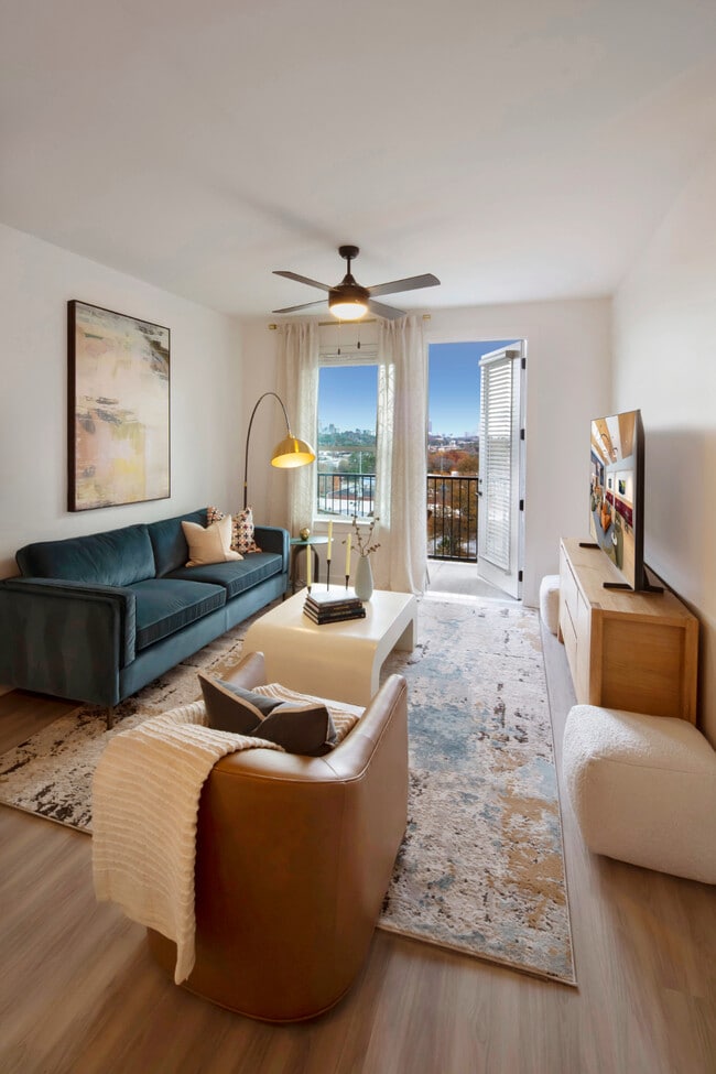 Building Photo - BRYKS Upper Westside Rental
