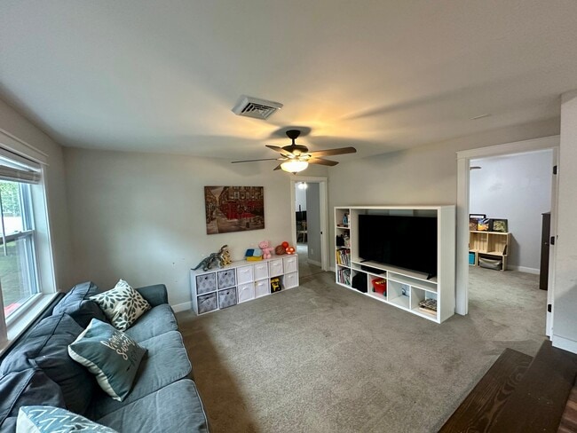 Photo - 104 Hibben Rd