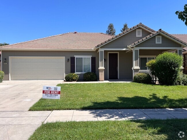 Building Photo - $2,350 Fowler & Shields, 3 Bedrooms - E Co... Rental
