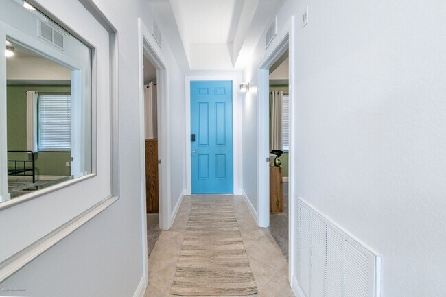 Photo - 5116 Melbourne St Unit B303