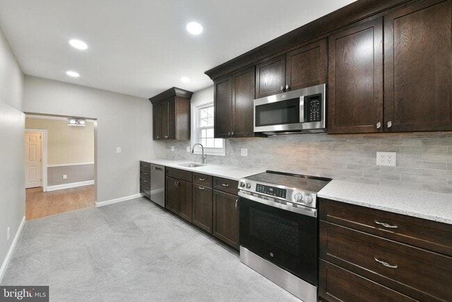 Photo - 6166 Mechanicsville Rd