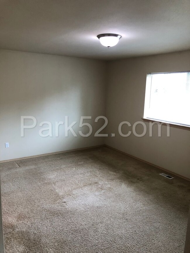 Photo - 3-Bedroom Duplex Home - Gated Community - South Hill Unit 15504