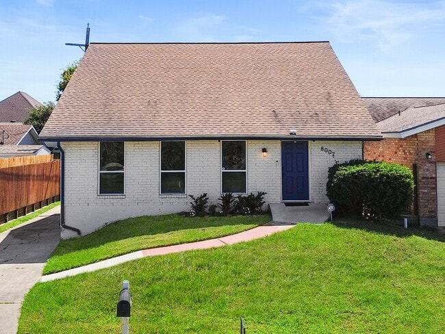 Photo - 8007 Beluche Dr