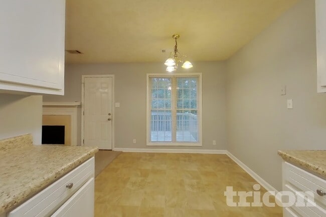 137 Poplar Way