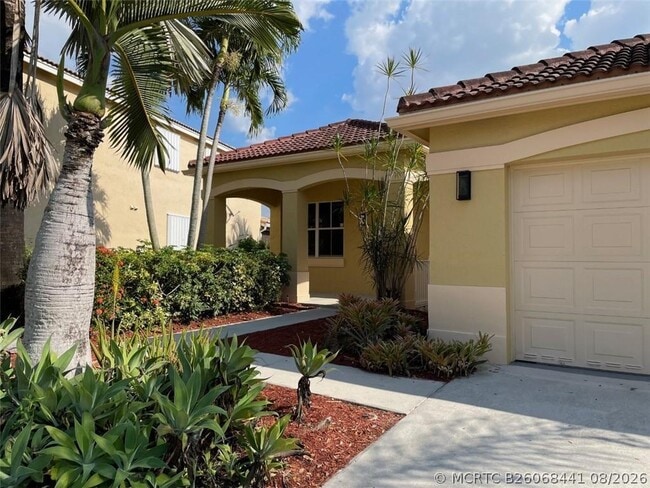 4293 Laurel Ridge Cir