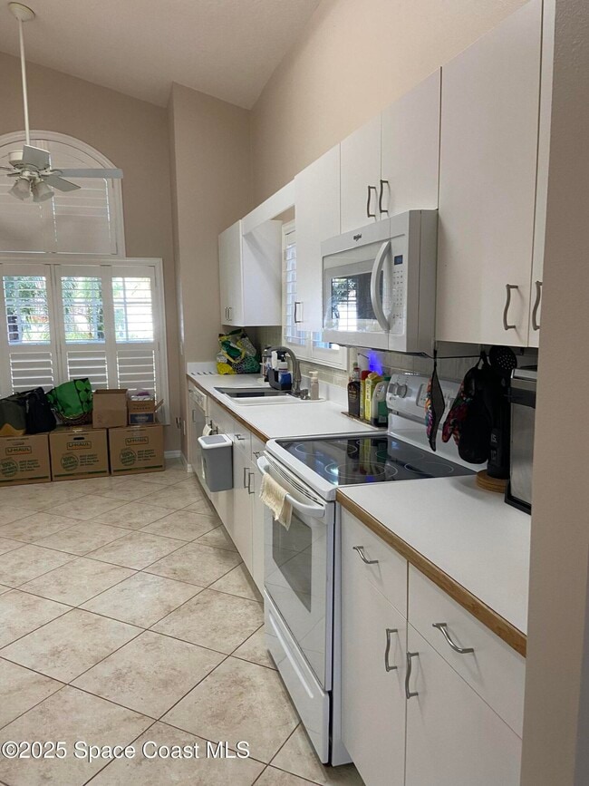 Photo - 1847 Abbeyridge Dr