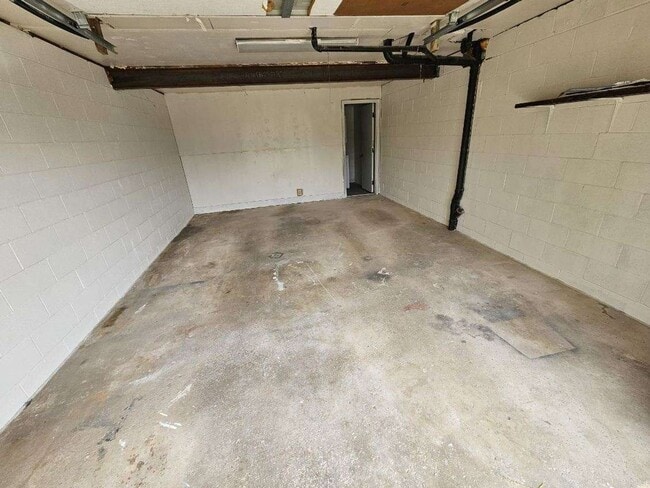 Photo - 1231 Green Valley Dr Unit 1231 Green Valley A