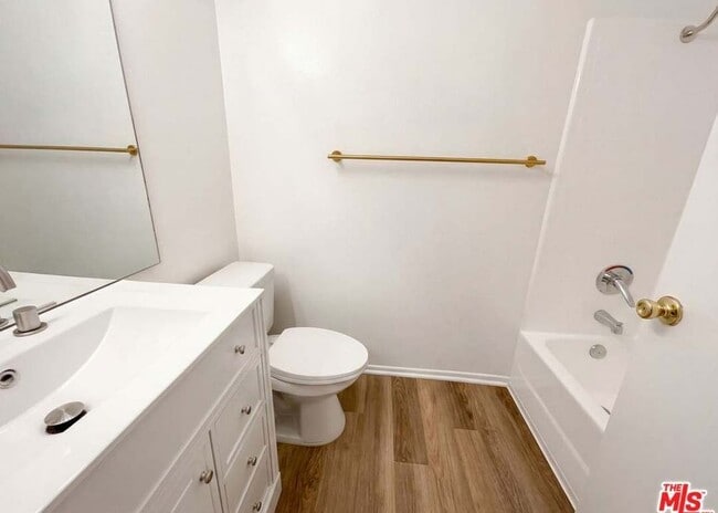 Photo - 6406 Regatta Ct